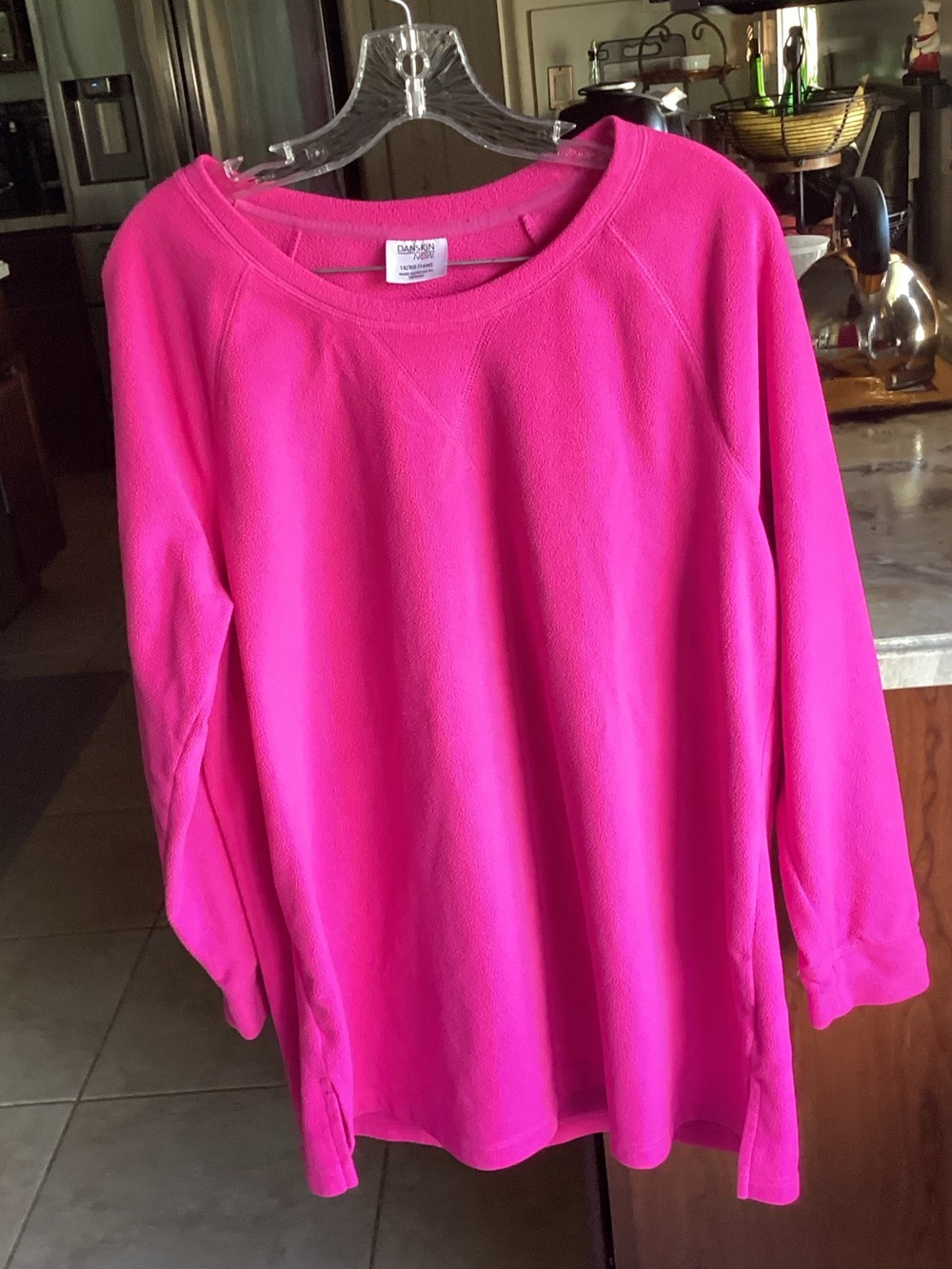 Danskin Now Bright Pink Crewneck Sweater